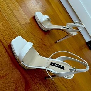 White Nine West high hill sandals